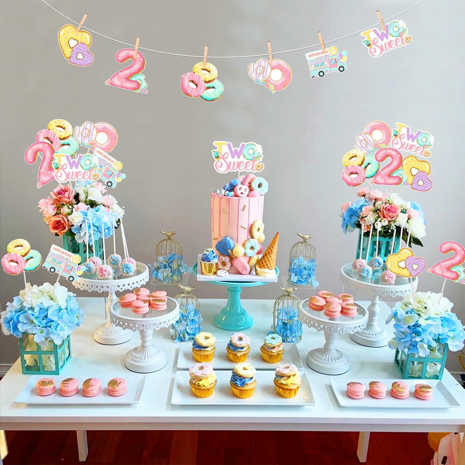 Donut 2nd Birthday Centerpiece – обзор и цена Centerpiece Stick