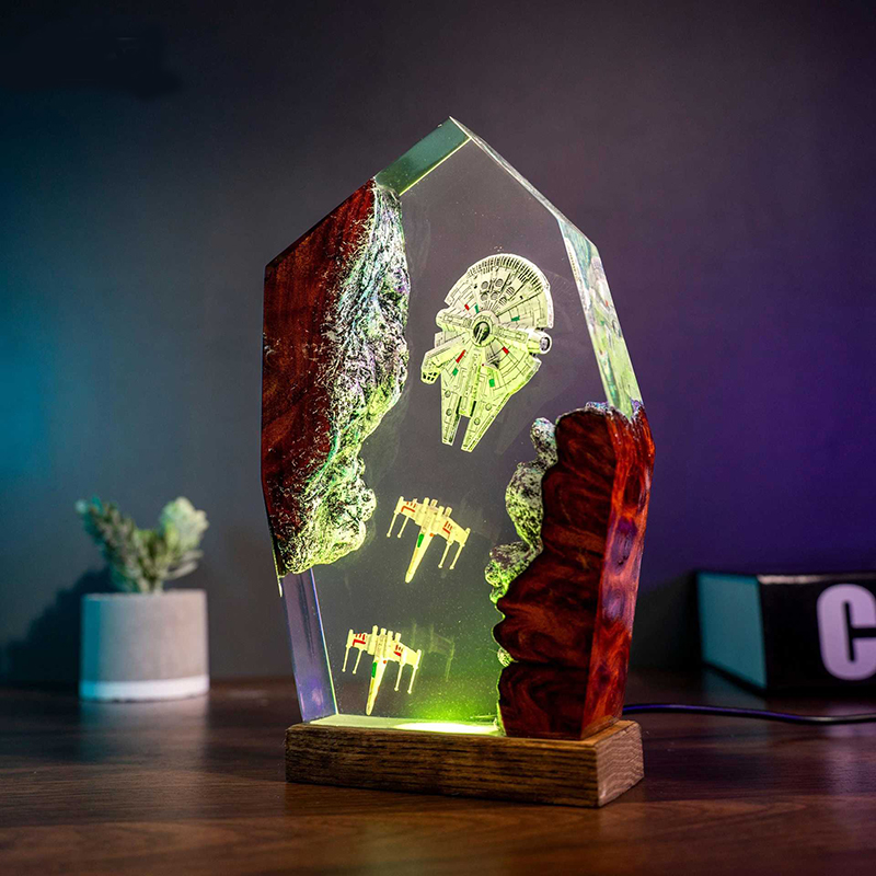 Table Resin Lamp Universe War  – обзор и цена Eve Party